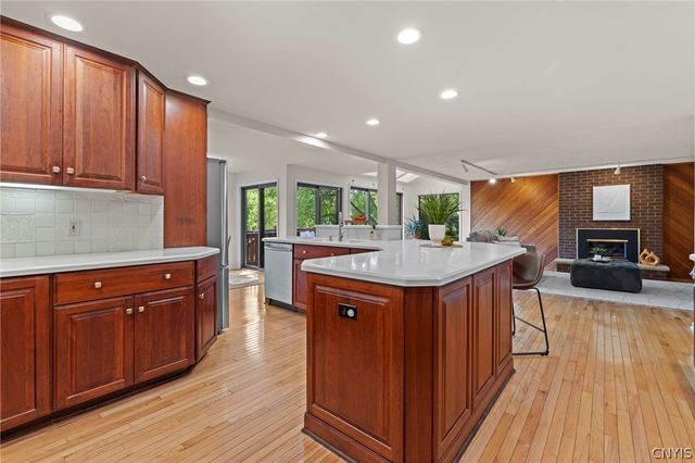 50 Framingham Lane, Pittsford, NY 14534