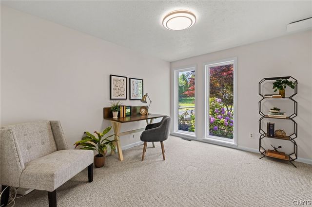 50 Framingham Lane, Pittsford, NY 14534