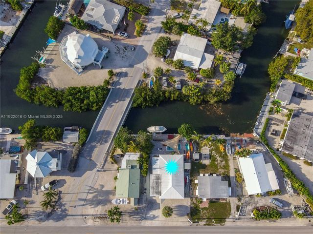 8260 Aviation Blvd, Marathon, FL 33050
