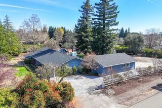 19767 Paso Robles Avenue, Redding, CA 96003