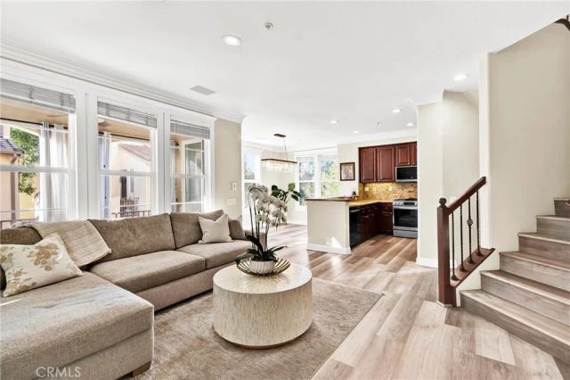 347 Tall Oak, Irvine, CA 92603