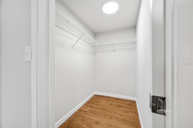 1017 SE 9 AVENUE, Gainesville, FL 32601