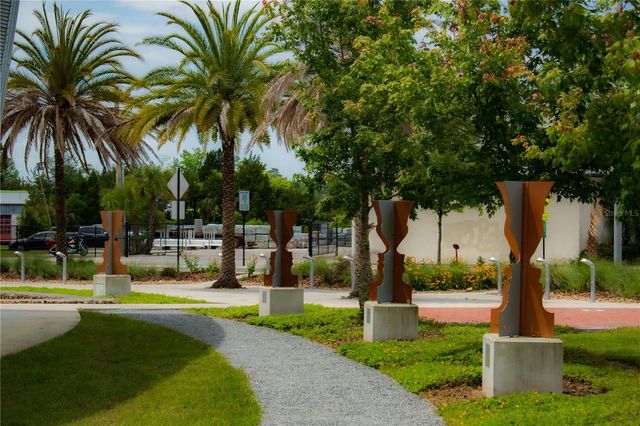 1017 SE 9 AVENUE, Gainesville, FL 32601