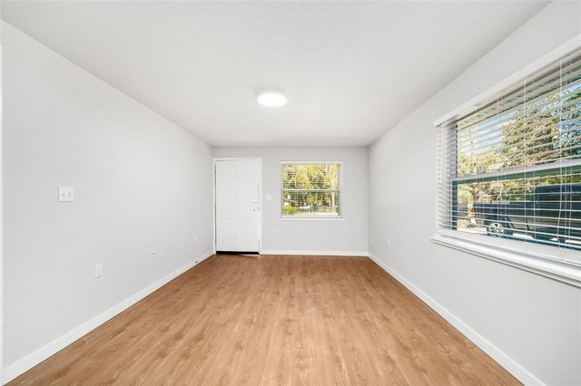 1017 SE 9 AVENUE, Gainesville, FL 32601