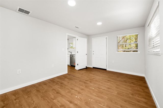 1017 SE 9 AVENUE, Gainesville, FL 32601