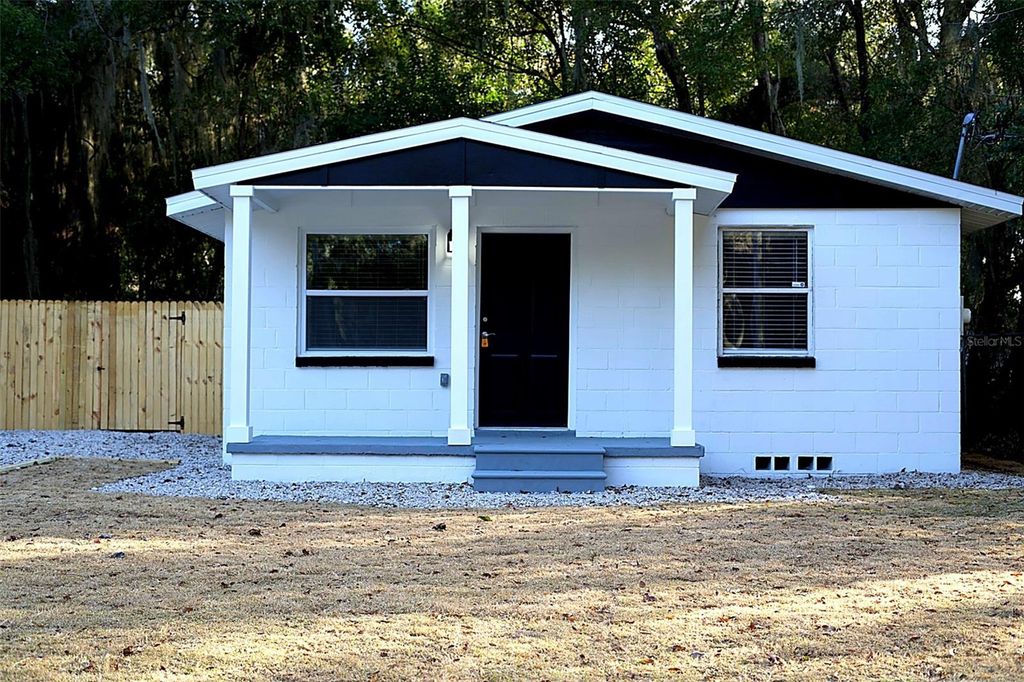 1017 SE 9 AVENUE, Gainesville, FL 32601