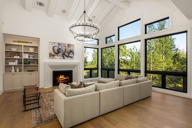 1632 The Point Rd, Meadow Vista, CA 95722