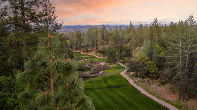 1632 The Point Rd, Meadow Vista, CA 95722