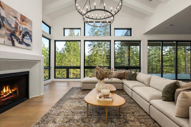 1632 The Point Rd, Meadow Vista, CA 95722