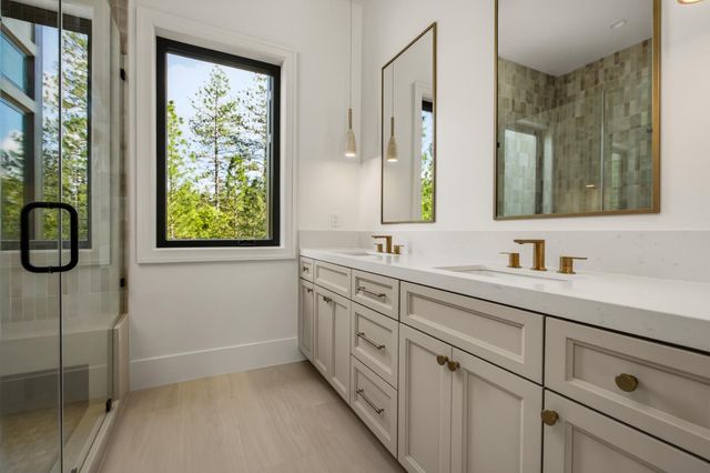 1632 The Point Rd, Meadow Vista, CA 95722