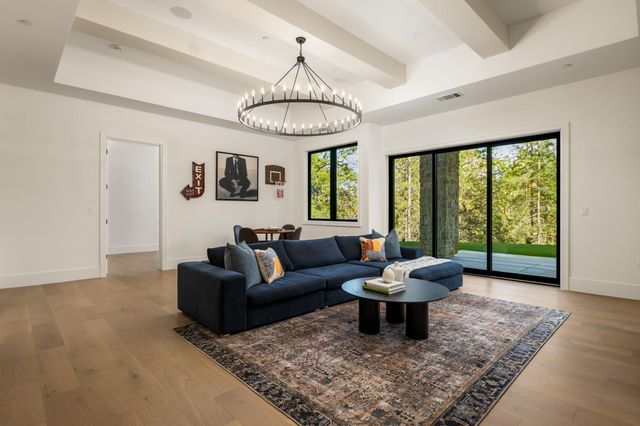 1632 The Point Rd, Meadow Vista, CA 95722