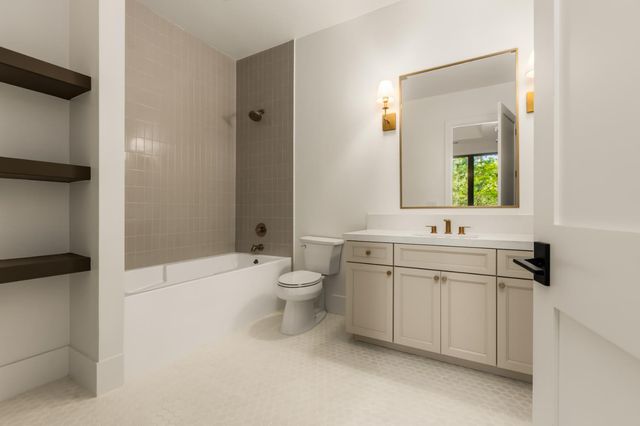 1632 The Point Rd, Meadow Vista, CA 95722