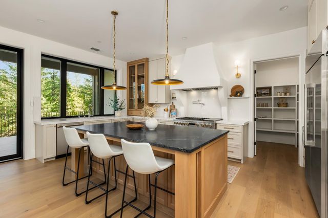 1632 The Point Rd, Meadow Vista, CA 95722