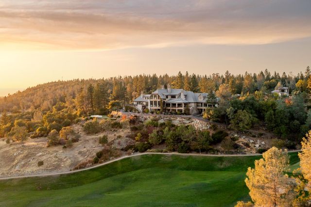 1632 The Point Rd, Meadow Vista, CA 95722