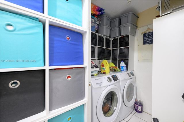 998 SW 8th Pl, Florida City, FL 33034