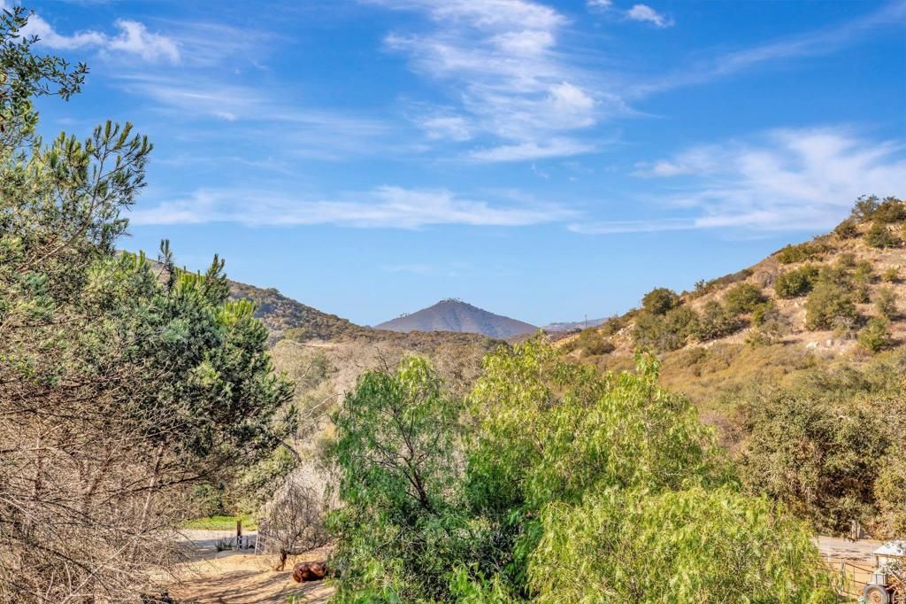 8964 Mount Israel Road, Escondido, CA 92029 — exterior