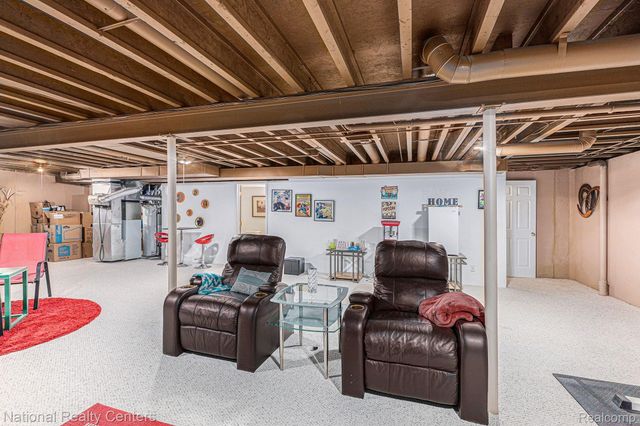 47115 Marina Drive, Van Buren Charter Township, MI 48111