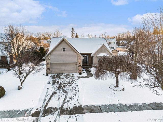 47115 Marina Drive, Van Buren Charter Township, MI 48111