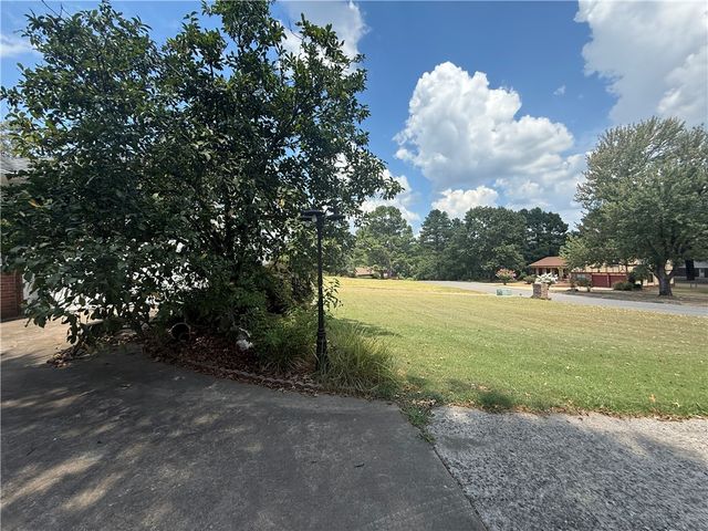 134 Winterwood Circle, Dardanelle, AR 72834