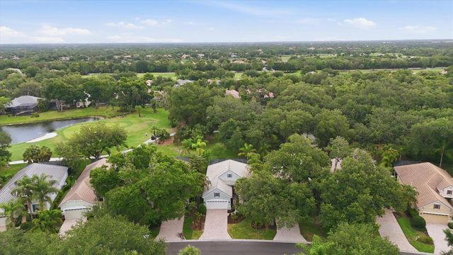 12154 THORNHILL COURT, Bradenton, FL 34202