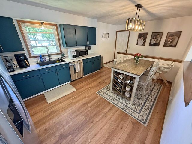 1616 Crestview Street, Janesville, WI 53546