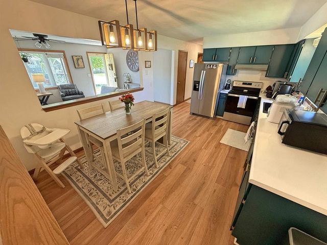 1616 Crestview Street, Janesville, WI 53546