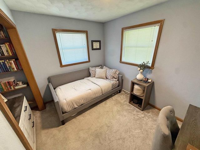1616 Crestview Street, Janesville, WI 53546