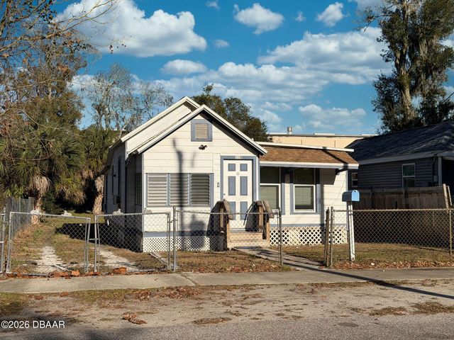 335 Maple Street, Daytona Beach, FL 32114