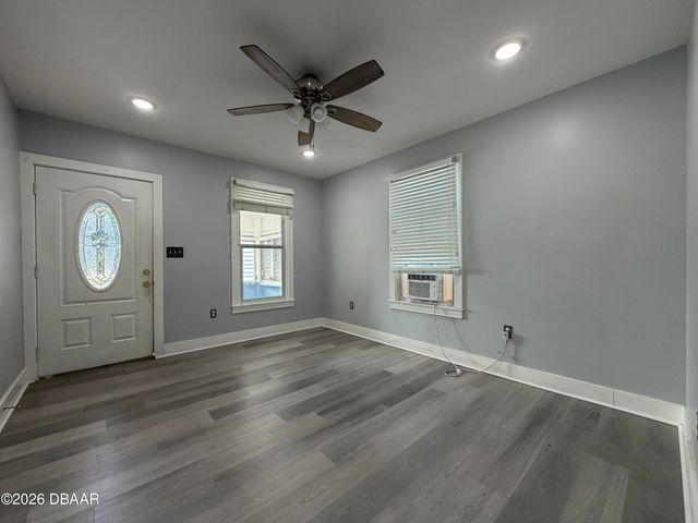 335 Maple Street, Daytona Beach, FL 32114