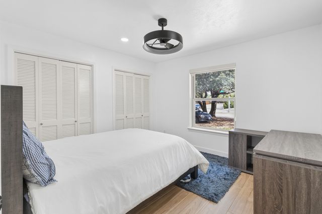 3908 Royal Lane, Dallas, TX 75229