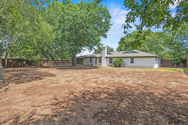 3908 Royal Lane, Dallas, TX 75229
