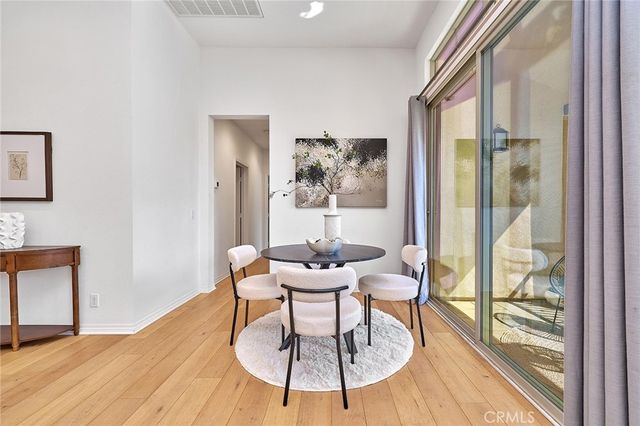 112 Parkwood, Irvine, CA 92620