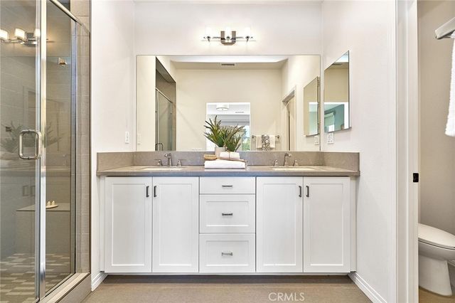 112 Parkwood, Irvine, CA 92620