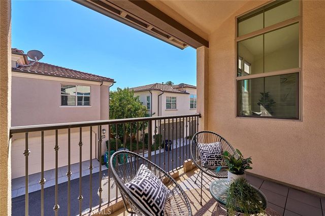 112 Parkwood, Irvine, CA 92620