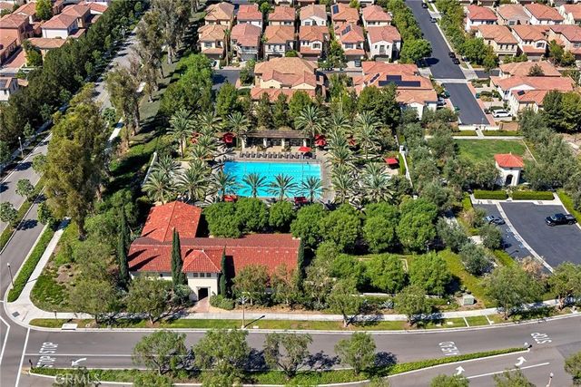 112 Parkwood, Irvine, CA 92620