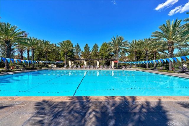 112 Parkwood, Irvine, CA 92620