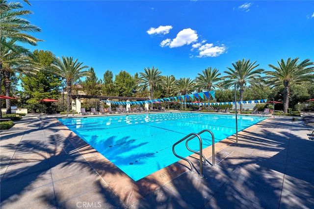 112 Parkwood, Irvine, CA 92620