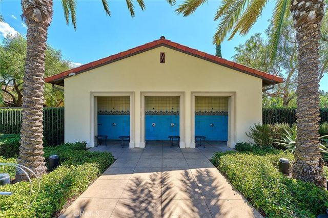 112 Parkwood, Irvine, CA 92620