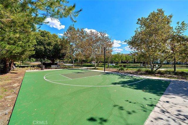 112 Parkwood, Irvine, CA 92620