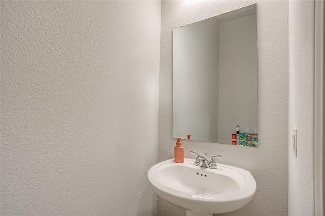 5729 Violet Crown Place, Fort Worth, TX 76126