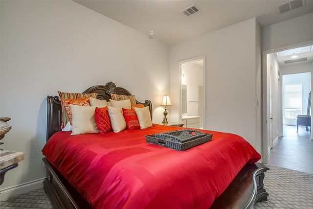 5729 Violet Crown Place, Fort Worth, TX 76126