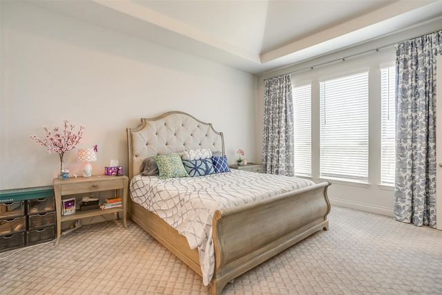 5729 Violet Crown Place, Fort Worth, TX 76126
