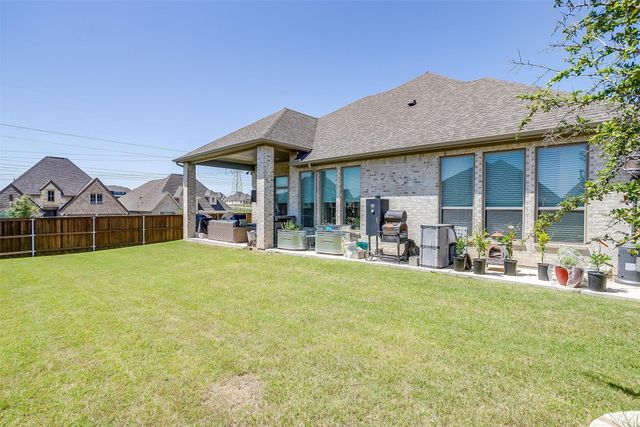 5729 Violet Crown Place, Fort Worth, TX 76126