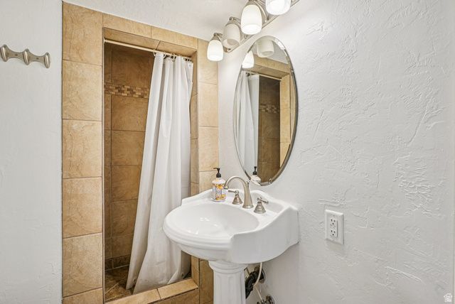 11743 S 700 E, Draper, UT 84020