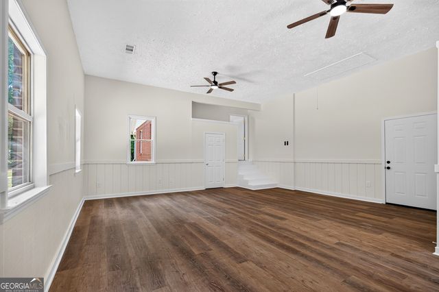 174 Rockhouse Road, Senoia, GA 30276
