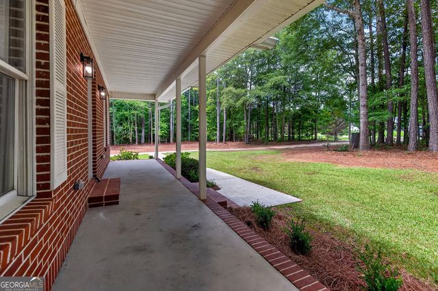174 Rockhouse Road, Senoia, GA 30276