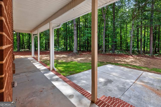 174 Rockhouse Road, Senoia, GA 30276