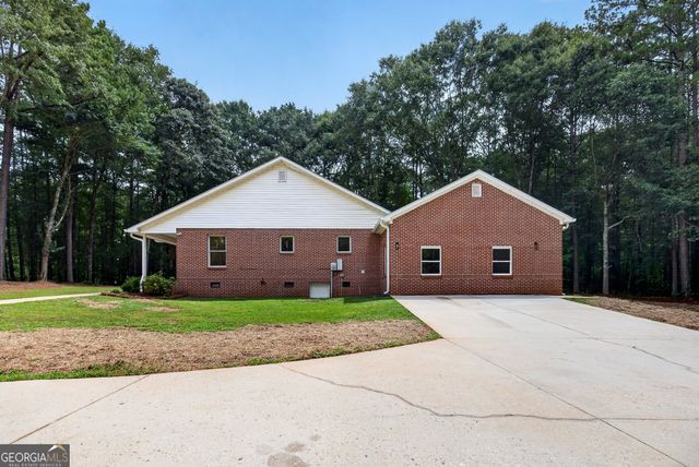 174 Rockhouse Road, Senoia, GA 30276