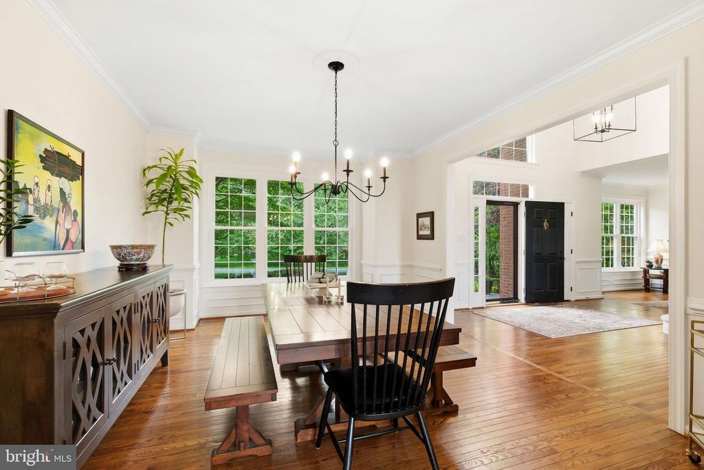 Image 46 of property listing at 14807 POPLAR HILL RD, Darnestown, MD 20874