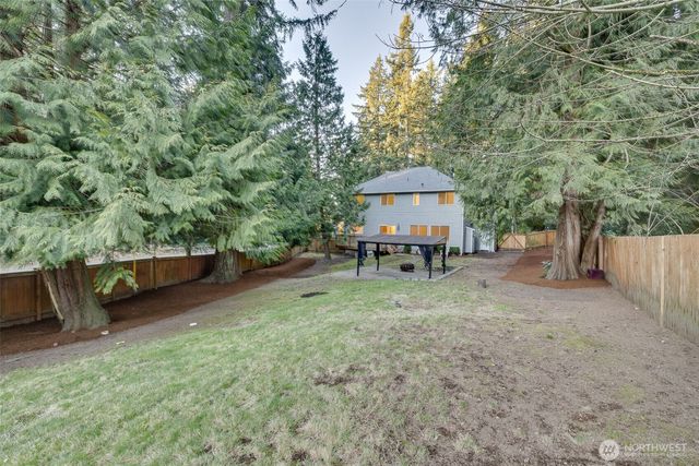 15733 NE 165th St, Woodinville, WA 98072